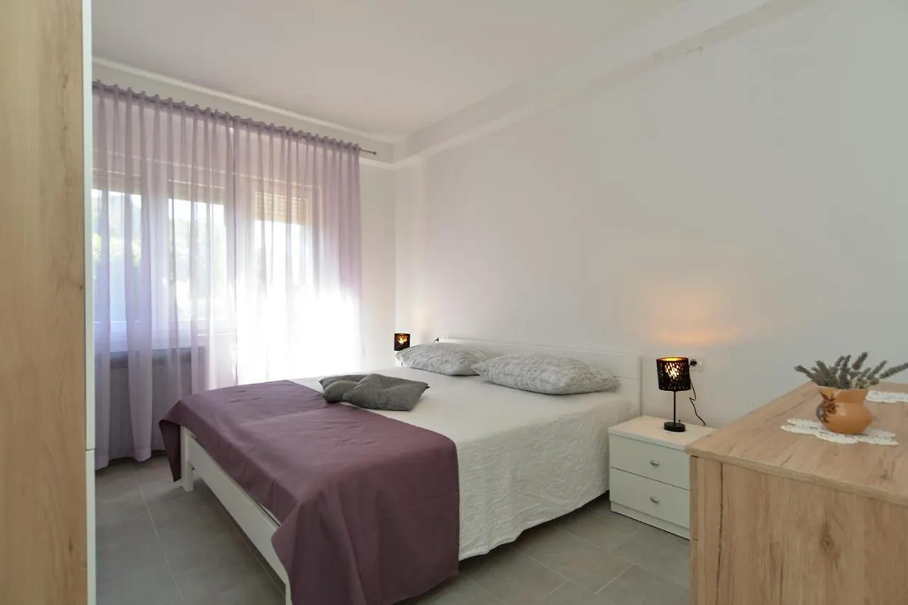 Apartments Nedo 2047 Fažana